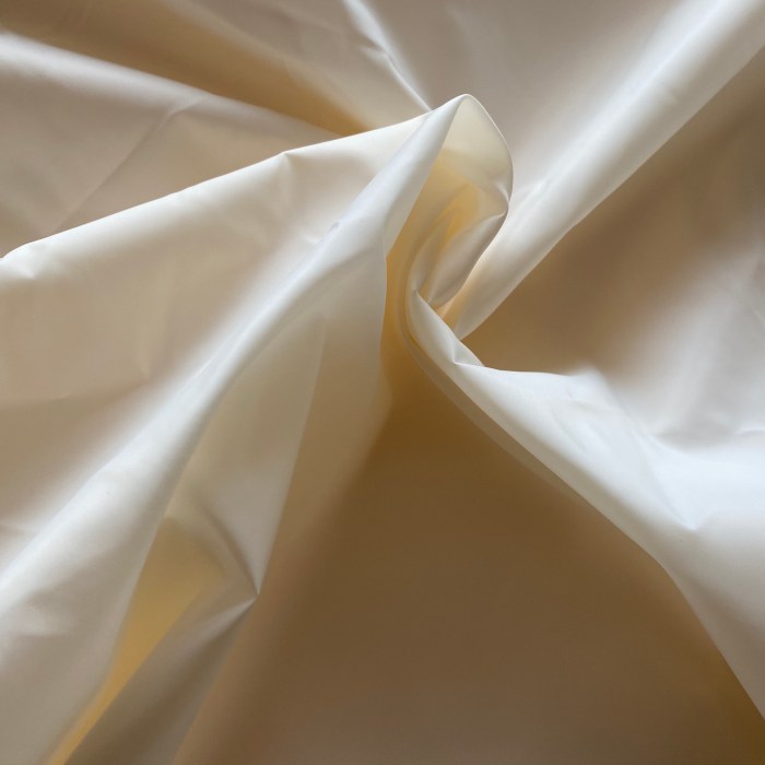 Taffeta allseams